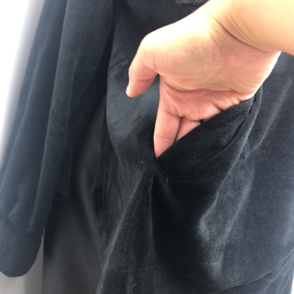 Halston Black Cowl Neck Fleece Lounger Long Sleeve Top Size M - Picture 3 of 6